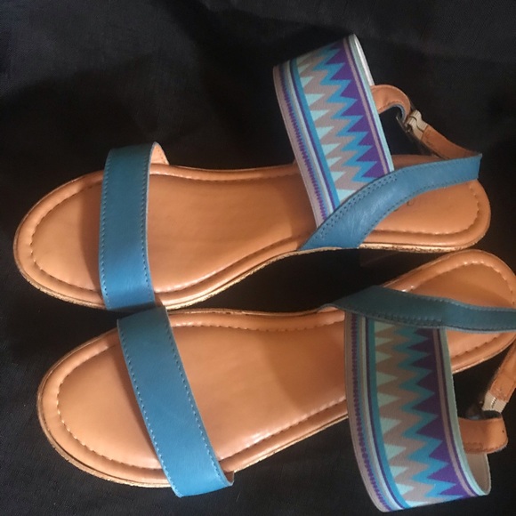 Bella vita wedges size 11w - Picture 4 of 7